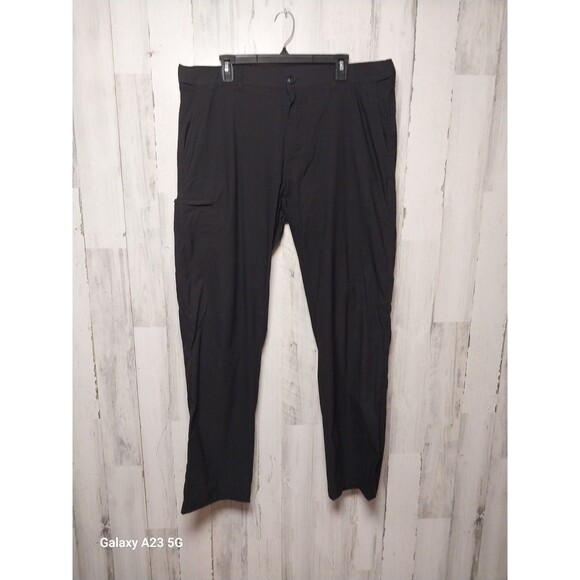 UB Tech Mens Cargo Utility Pants Size 38x34 Classic Fit Lot Of 2 Gorpcore Hiking - Picture 4 of 10